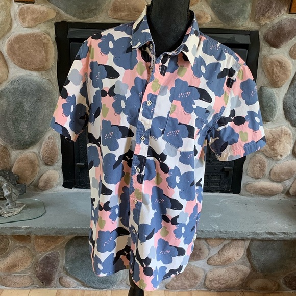 VSTR size Large button down shirt - Picture 1 of 7